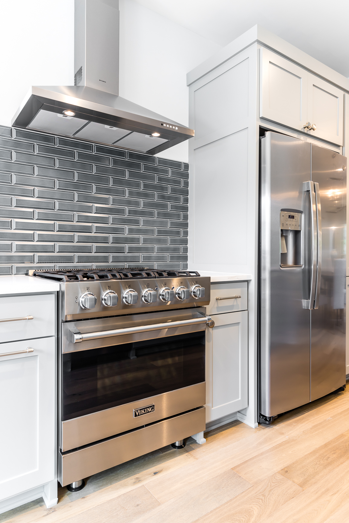 Dallas Contractor Remodeler Contemporary Kitchen Cabinets Marble Countertops Pull Out Trash Appliance Garage by StyleCraft Cabinets Tx Dallas Contractor Remodeler Contemporary Kitchen Cabinets Marble Countertops Pull Out Trash Appliance Garage by StyleCraft Cabinets Tx