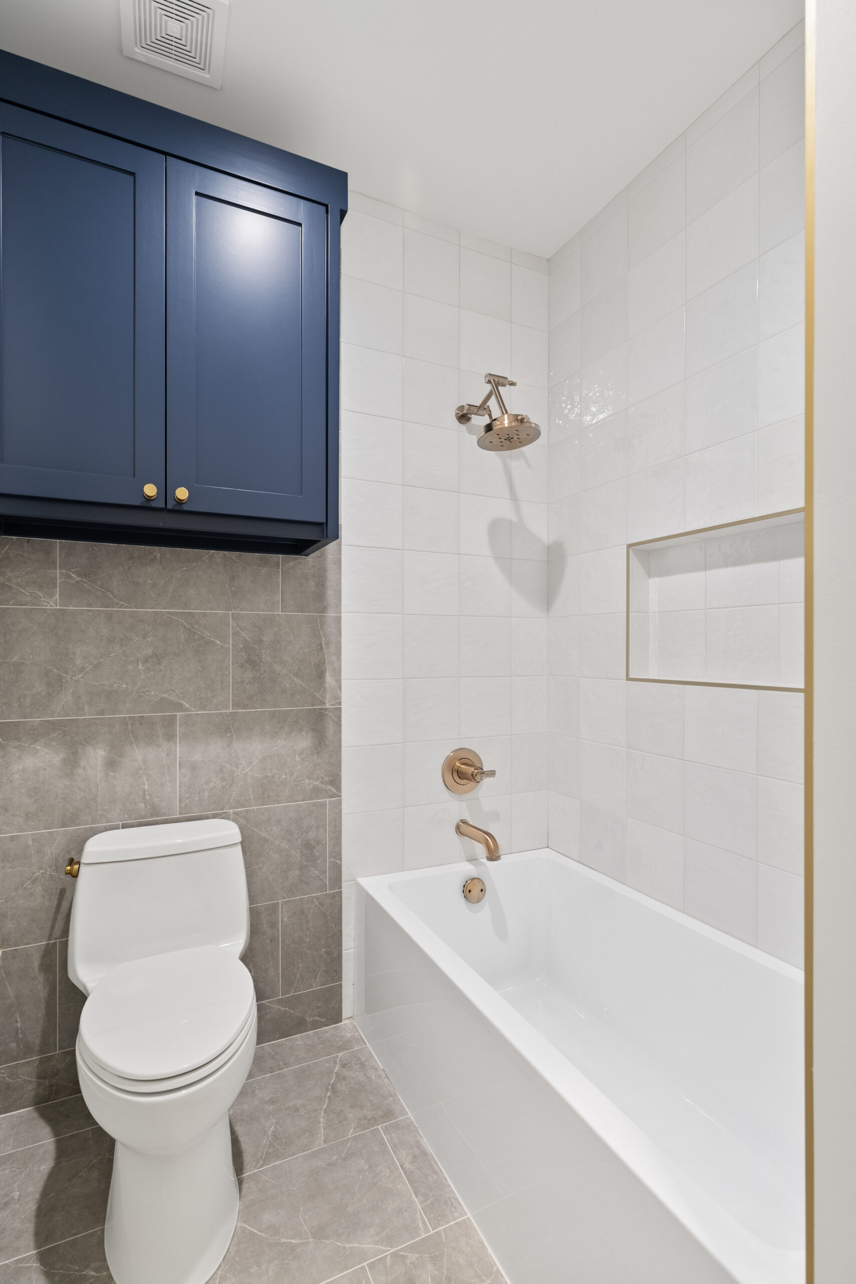 Versatile Palo Pinto Laundry Room Cabinets by StyleCraft Cabinets TX condo Versatile Palo Pinto Laundry Room Cabinets by StyleCraft Cabinets TX condo