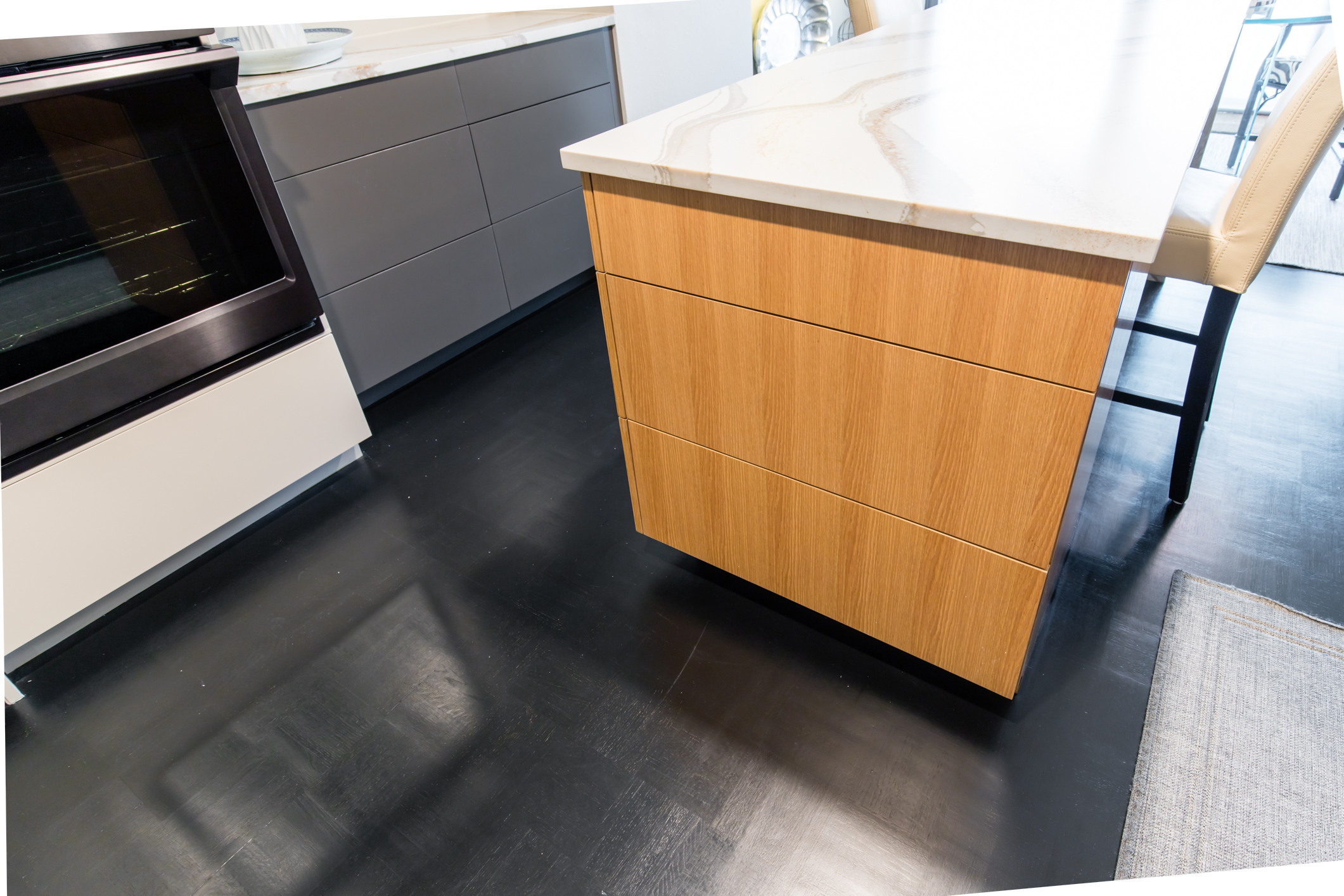 White Kitchen Cabinets with Gold Hardware by StyleCraft Cabinets Dallas White Kitchen Cabinets with Gold Hardware by StyleCraft Cabinets Dallas